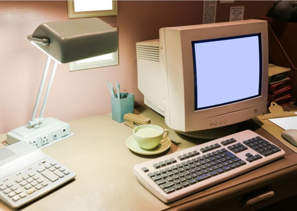 1991: The internet goes public